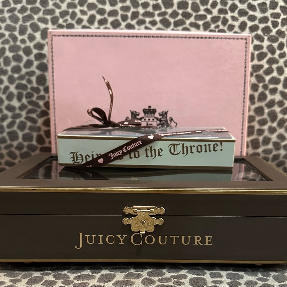 Vintage, JUICY COUTURE charm box/pen bundle!